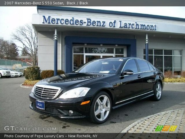 2007 Mercedes-Benz S 550 Sedan in Black