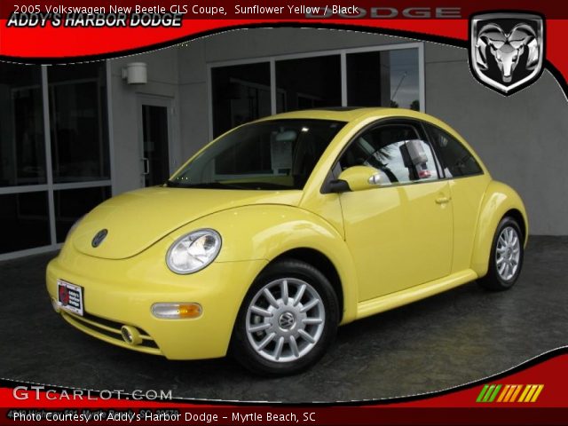 2005 Volkswagen New Beetle GLS Coupe in Sunflower Yellow