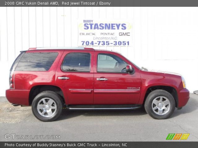 2008 GMC Yukon Denali AWD in Red Jewel Tintcoat