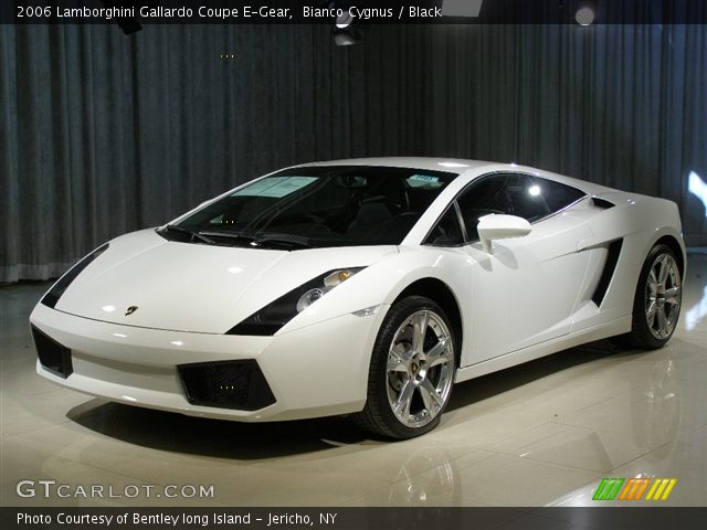 2006 Lamborghini Gallardo Coupe E-Gear in Bianco Cygnus