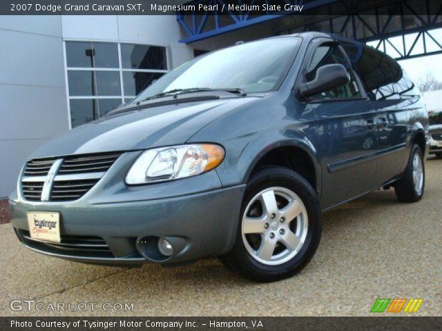 2007 Dodge Grand Caravan SXT in Magnesium Pearl