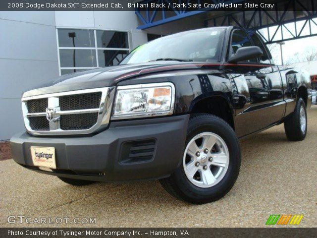 2008 Dodge Dakota SXT Extended Cab in Brilliant Black