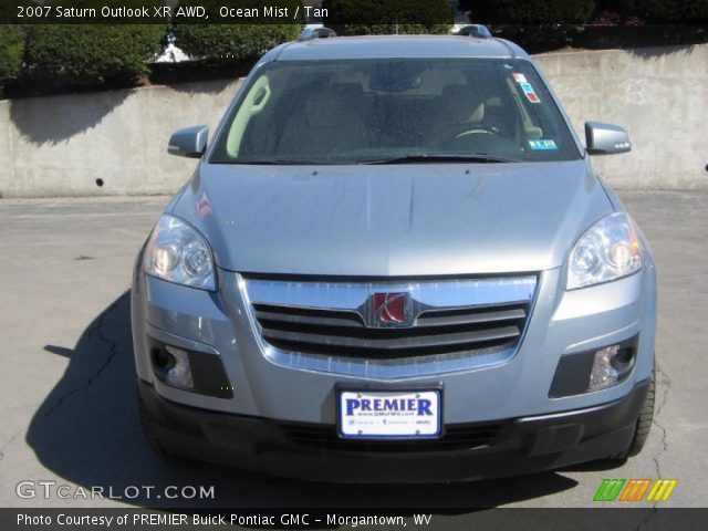 2007 Saturn Outlook XR AWD in Ocean Mist