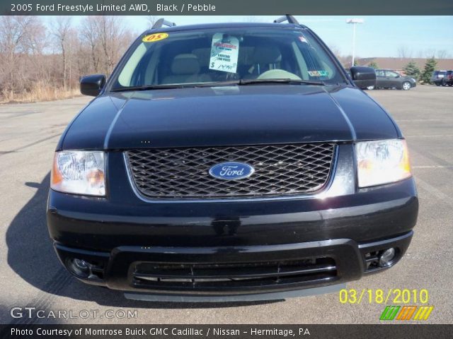 2005 Ford Freestyle Limited AWD in Black