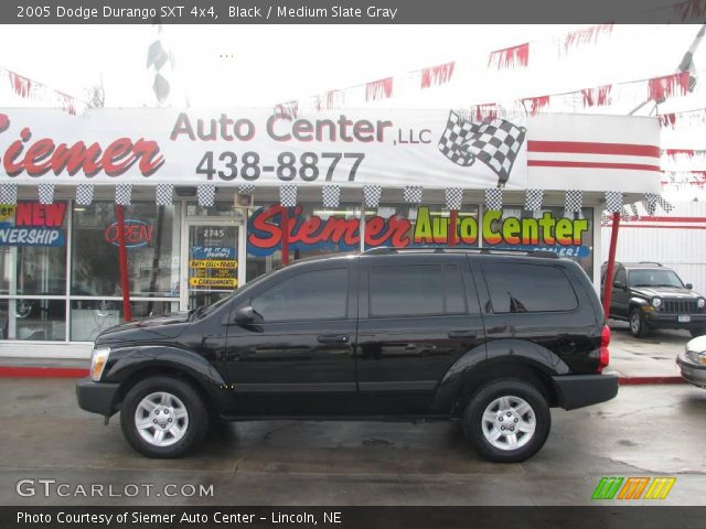 2005 Dodge Durango SXT 4x4 in Black