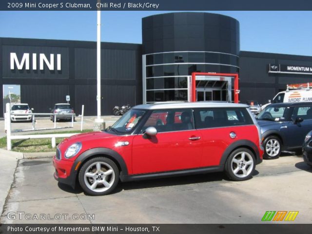 2009 Mini Cooper S Clubman in Chili Red