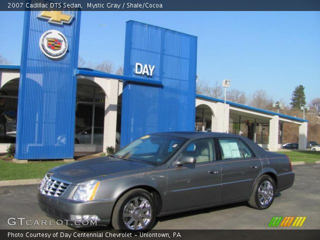 2007 Cadillac DTS Sedan in Mystic Gray