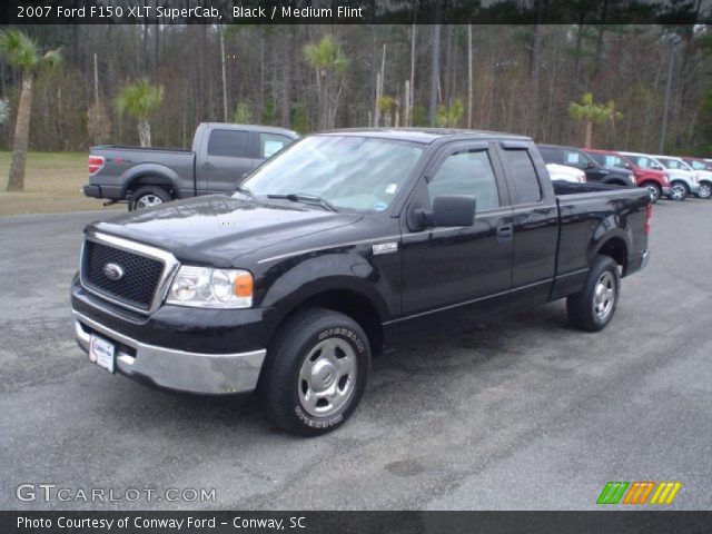 2007 Ford F150 XLT SuperCab in Black