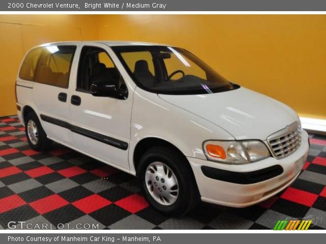 2000 Chevrolet Venture  in Bright White