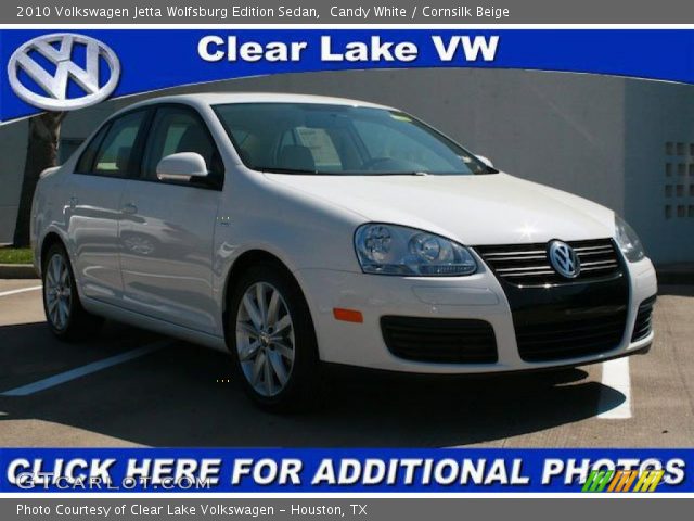 2010 Volkswagen Jetta Wolfsburg Edition Sedan in Candy White