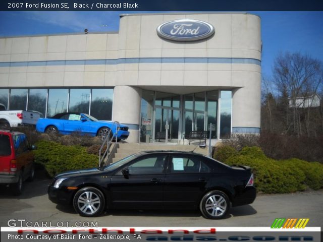 2007 Ford Fusion SE in Black