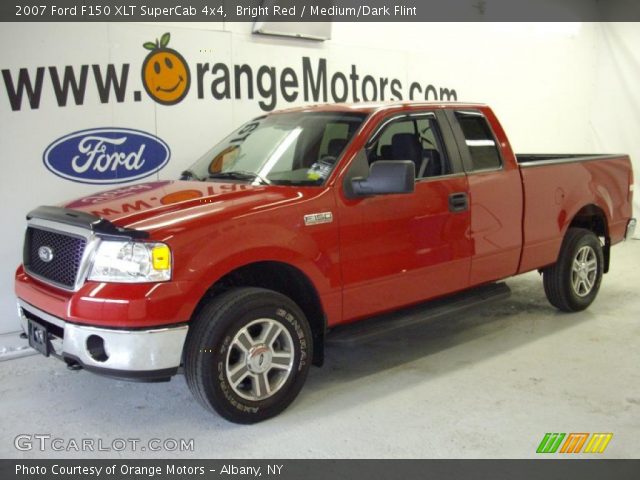 2007 Ford F150 XLT SuperCab 4x4 in Bright Red
