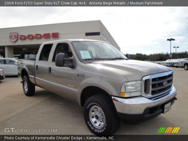 2004 Ford F250 Super Duty XLT Crew Cab 4x4 in Arizona Beige Metallic