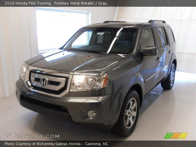 2010 Honda Pilot Touring in Polished Metal Metallic