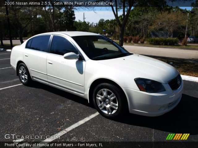 2006 Nissan Altima 2.5 S in Satin White Pearl