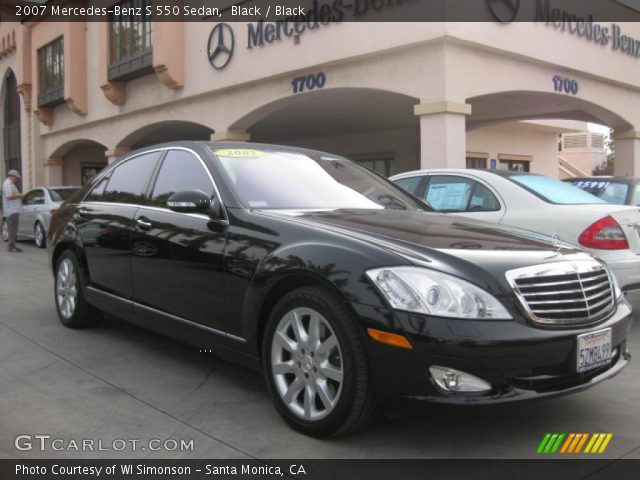 2007 Mercedes-Benz S 550 Sedan in Black