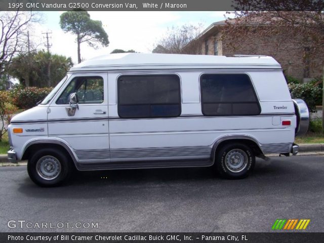 1995 GMC Vandura G2500 Conversion Van in White