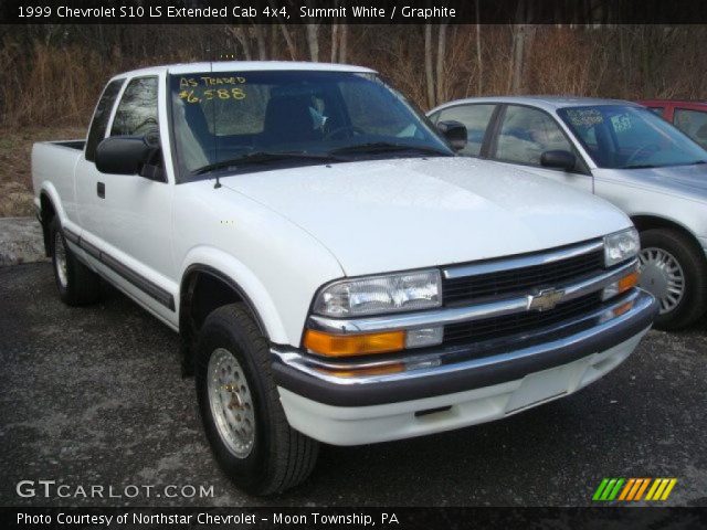 1999 Chevrolet S10 LS Extended Cab 4x4 in Summit White