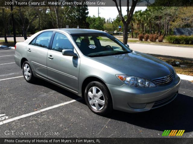 2006 Toyota Camry LE in Mineral Green Opal