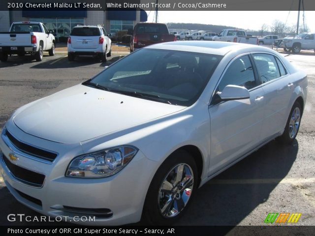 2010 Chevrolet Malibu LT Sedan in White Diamond Tricoat