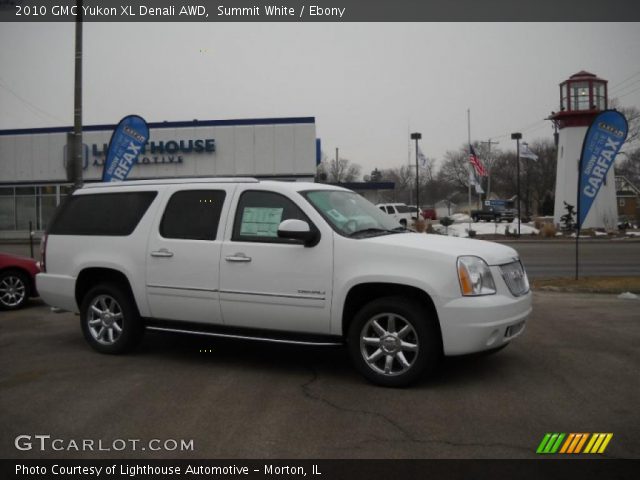 2010 GMC Yukon XL Denali AWD in Summit White