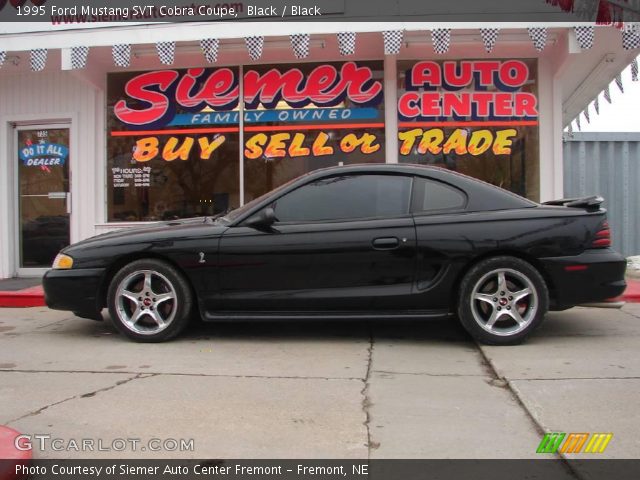 1995 Ford Mustang SVT Cobra Coupe in Black