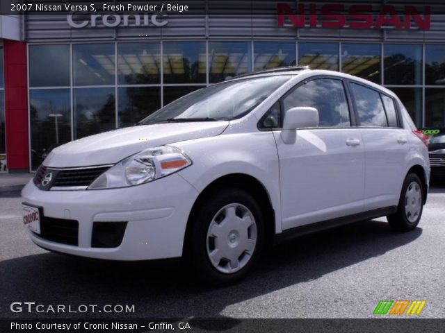 2007 Nissan Versa S in Fresh Powder
