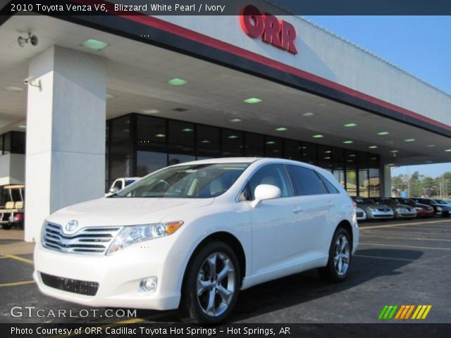 2010 Toyota Venza V6 in Blizzard White Pearl