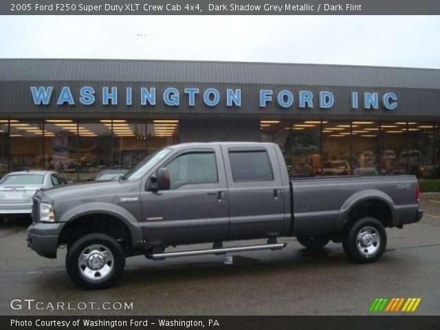 2005 Ford F250 Super Duty XLT Crew Cab 4x4 in Dark Shadow Grey Metallic