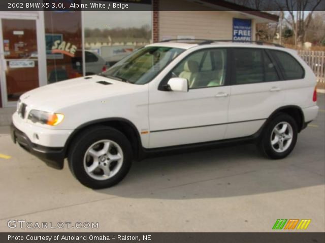 2002 BMW X5 3.0i in Alpine White