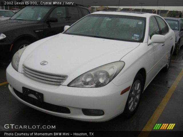 2002 Lexus ES 300 in Crystal White