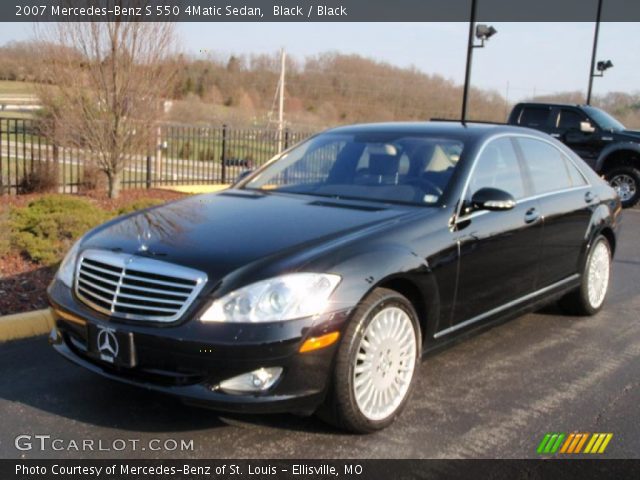 2007 Mercedes-Benz S 550 4Matic Sedan in Black