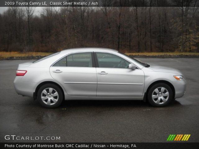 2009 Toyota Camry LE in Classic Silver Metallic
