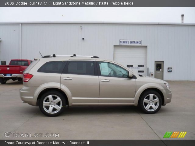 2009 Dodge Journey R/T in Light Sandstone Metallic