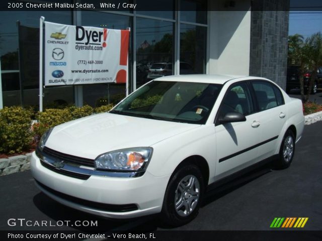 2005 Chevrolet Malibu Sedan in White