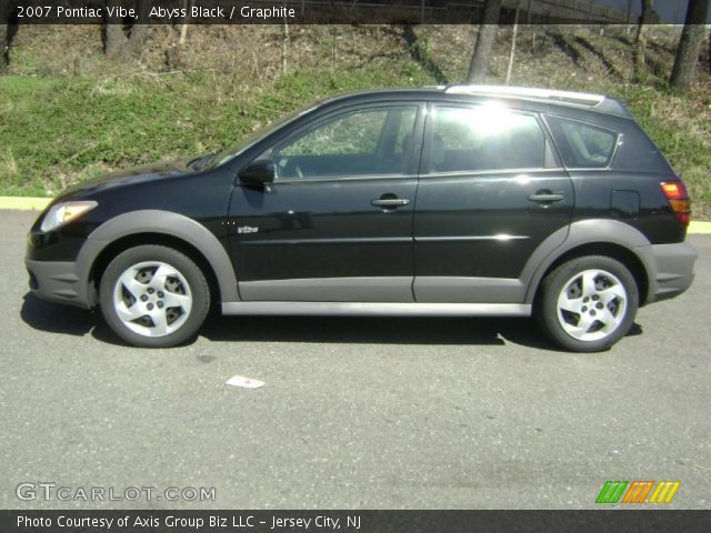 2007 Pontiac Vibe  in Abyss Black