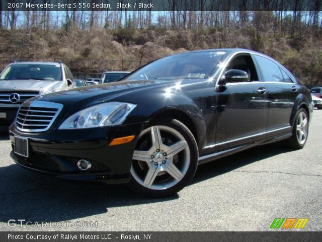 2007 Mercedes-Benz S 550 Sedan in Black