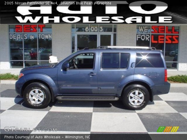 2005 Nissan Pathfinder SE 4x4 in Silverton Blue Pearl
