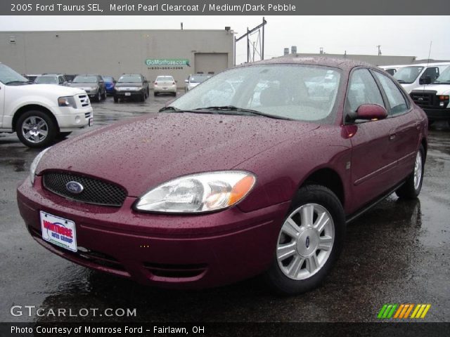 2005 Ford Taurus SEL in Merlot Pearl Clearcoat
