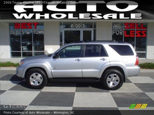 2009 Toyota 4Runner SR5 in Titanium Metallic