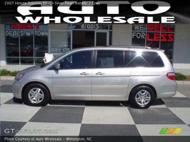 2007 Honda Odyssey EX-L in Silver Pearl Metallic