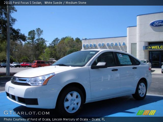 2010 Ford Focus S Sedan in White Suede