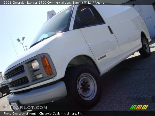 2002 Chevrolet Express 2500 Commercial Van in Summit White