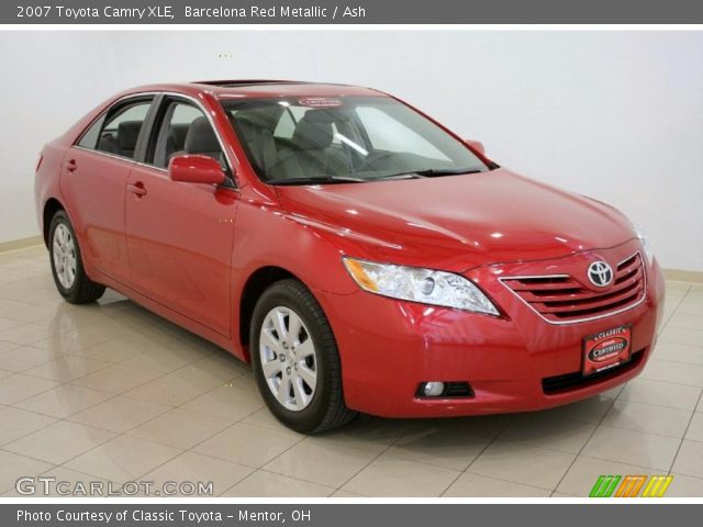 2007 Toyota Camry XLE in Barcelona Red Metallic