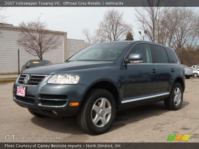 2007 Volkswagen Touareg V6 in Offroad Grey Metallic