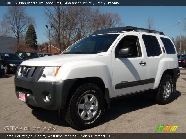 2006 Nissan Xterra Off Road 4x4 in Avalanche White