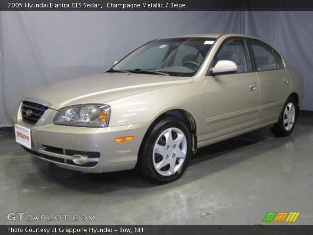2005 Hyundai Elantra GLS Sedan in Champagne Metallic