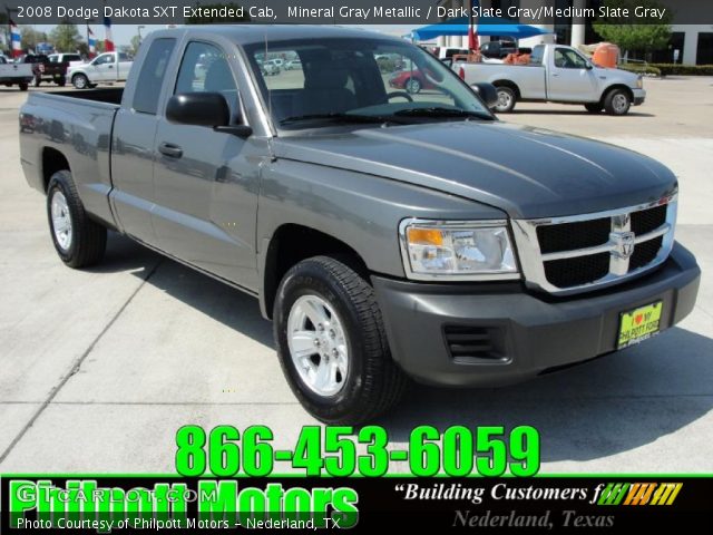 2008 Dodge Dakota SXT Extended Cab in Mineral Gray Metallic