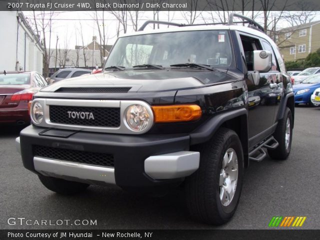 2007 Toyota FJ Cruiser 4WD in Black Diamond