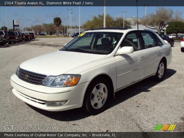 2004 Toyota Avalon XL in Diamond White Pearl